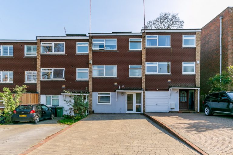 Chantries & Pewleys Chantries Estate Agents Letting Agents