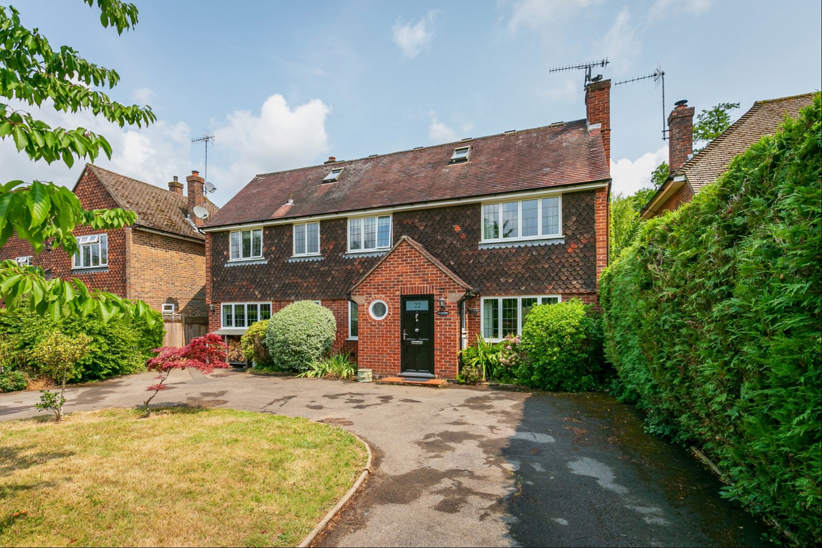 Properties to buy – Chantries & Pewleys