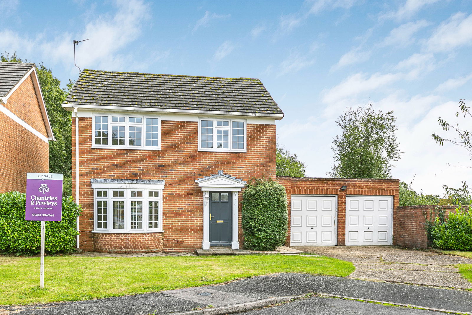 Barber Drive, Cranleigh, GU6