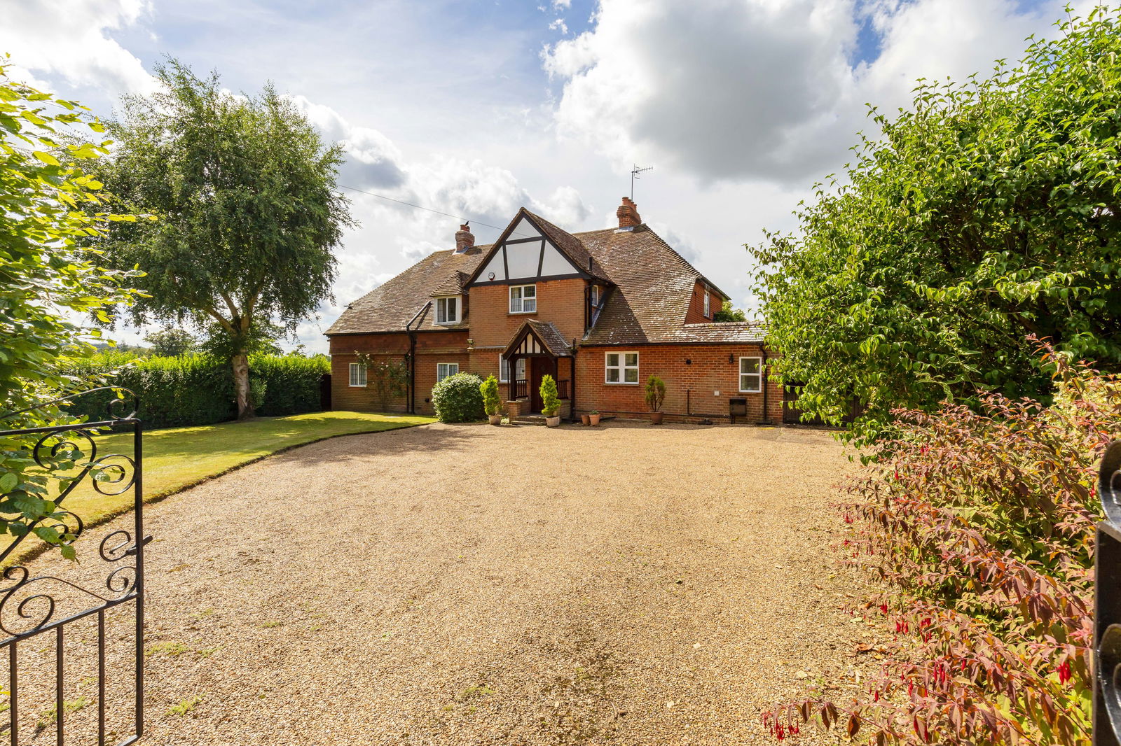 Cranleigh Road, Wonersh, Guildford GU5