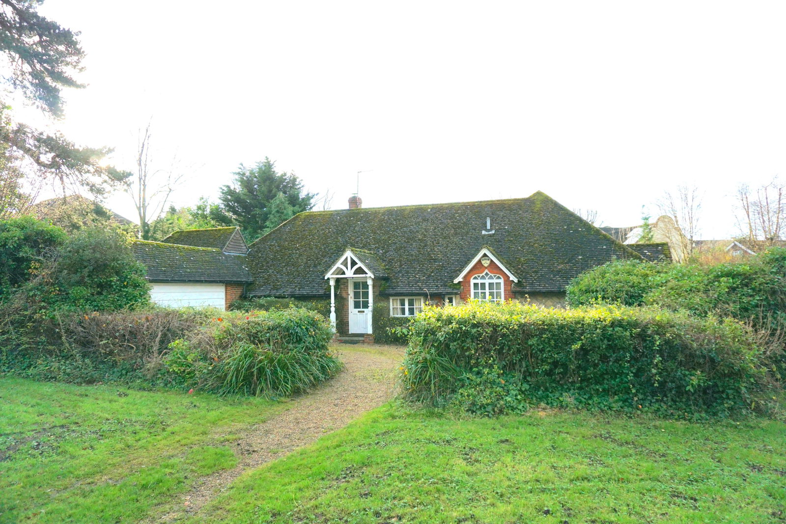 Chinthurst Lane, Shalford, Guildford, GU4