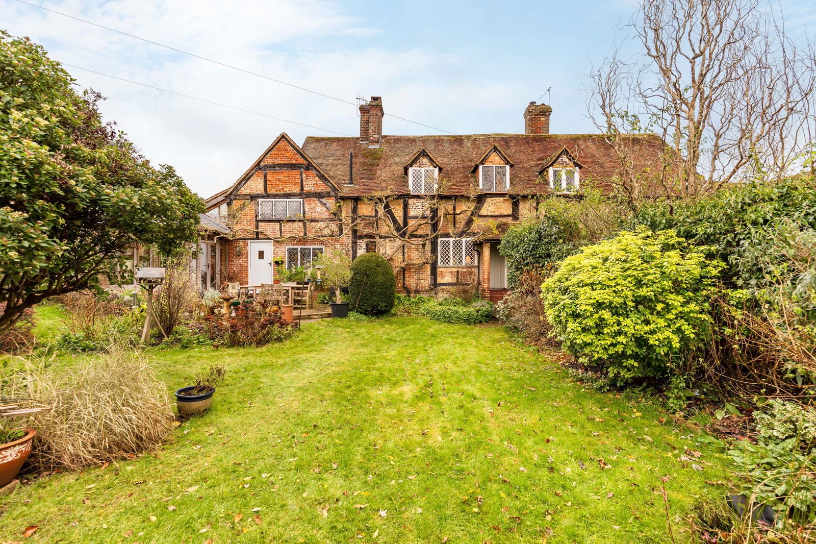 Woodyers Farm, Barnett Lane, Wonersh, Guildford, GU5