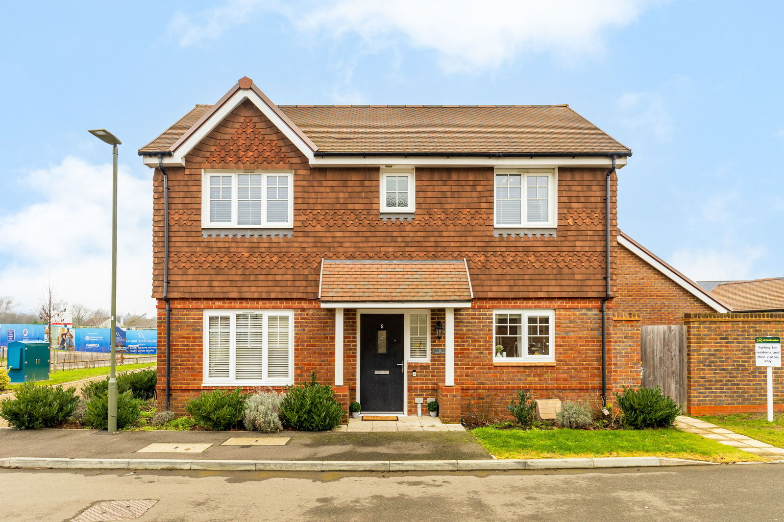 Marjoram Avenue, Cranleigh, GU6