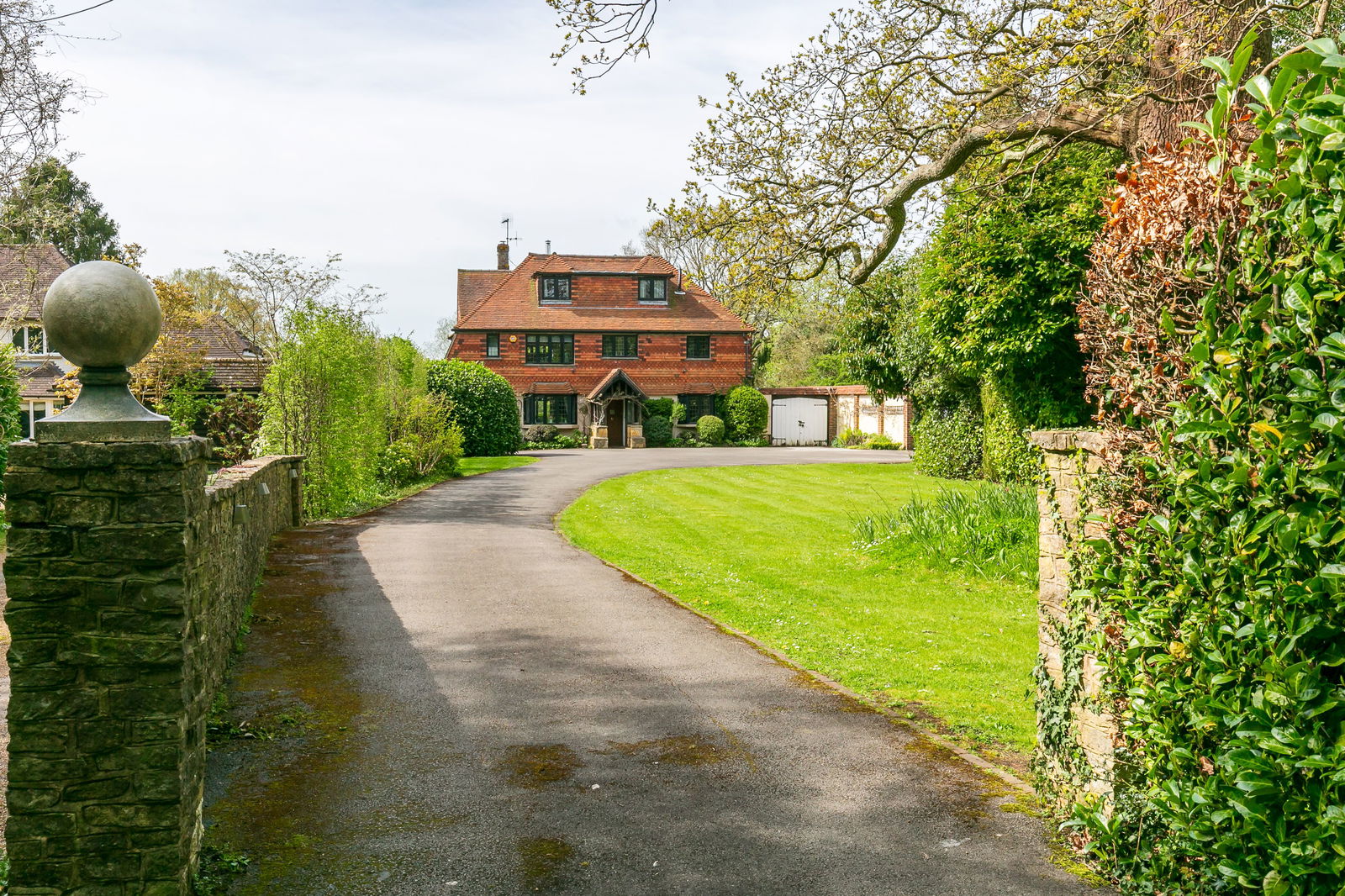 Guildford Road, Cranleigh, GU6