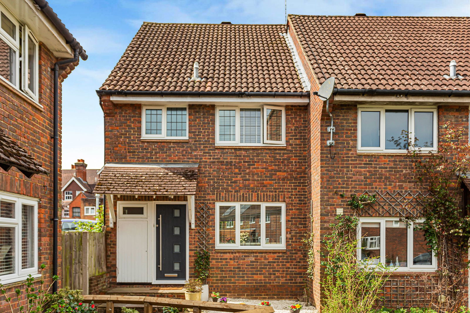 Windrush Close, Bramley, GU5