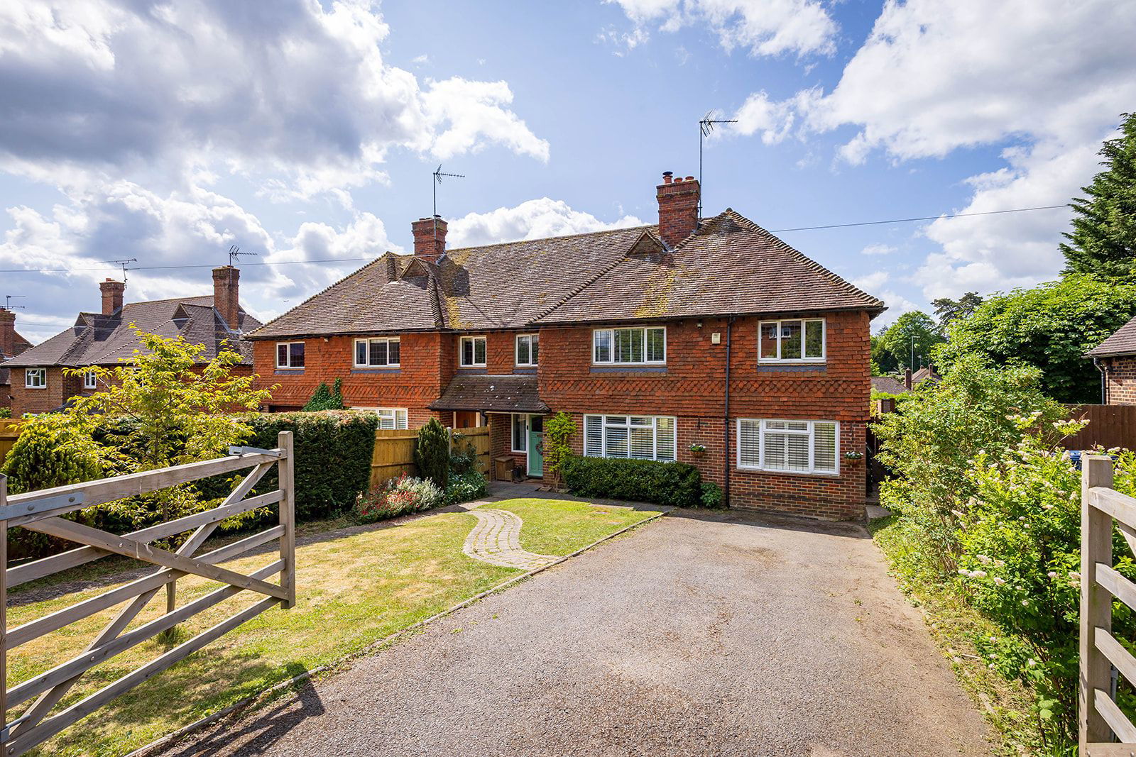 Downhurst Road, Ewhurst, Cranleigh, GU6