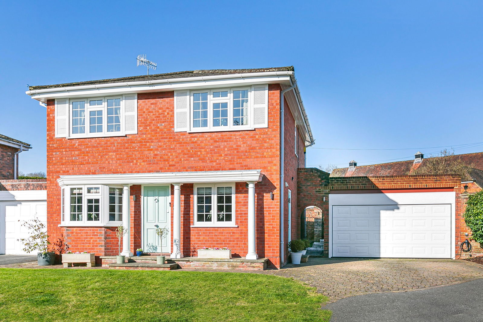 Brambles Park, Bramley, Guildford, GU5