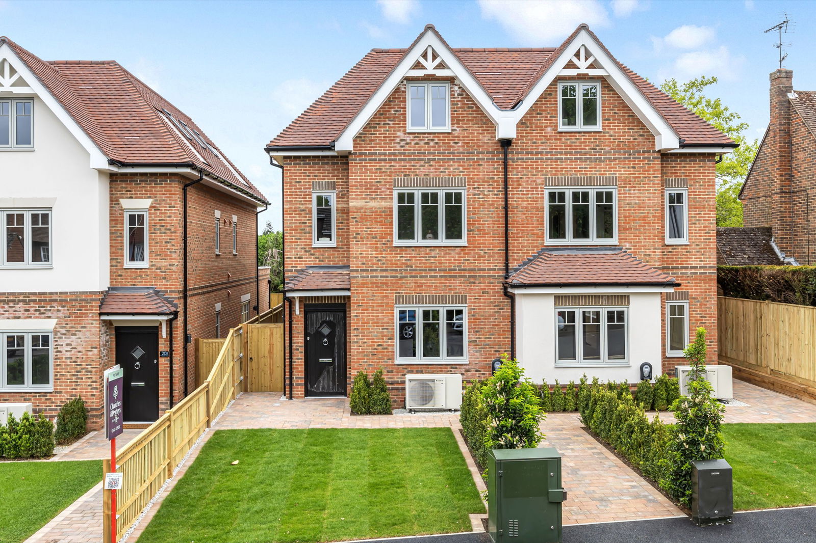 Pit Farm Road, Guildford, GU1