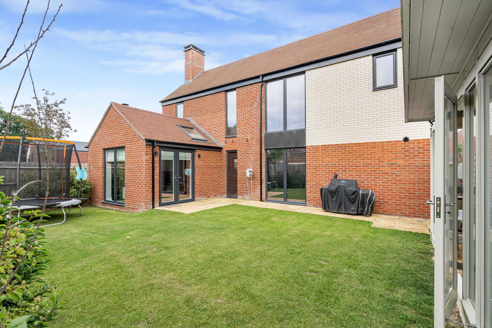 Key Drive, Cranleigh, GU6