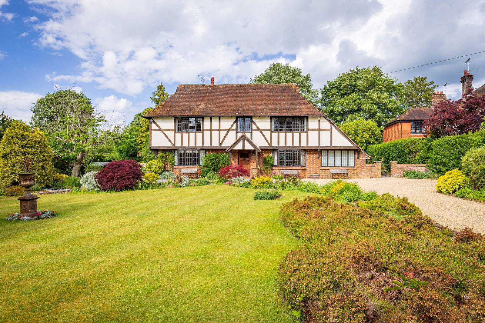 Fairway, Guildford, GU1