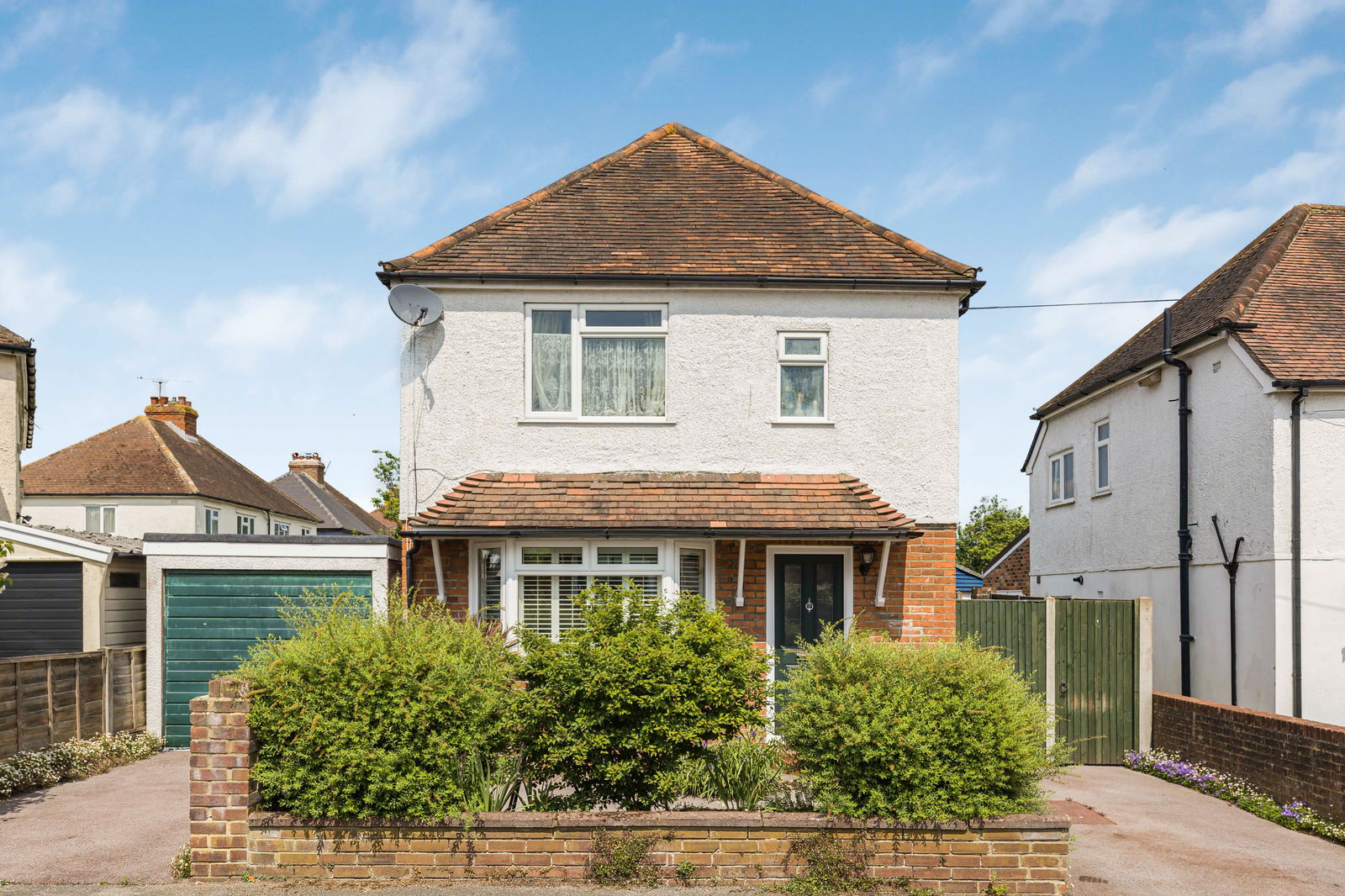 Harts Gardens, Guildford, GU2