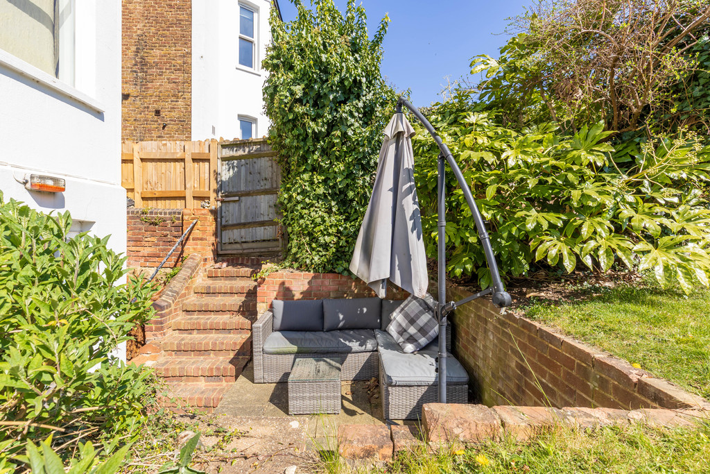 Image 12