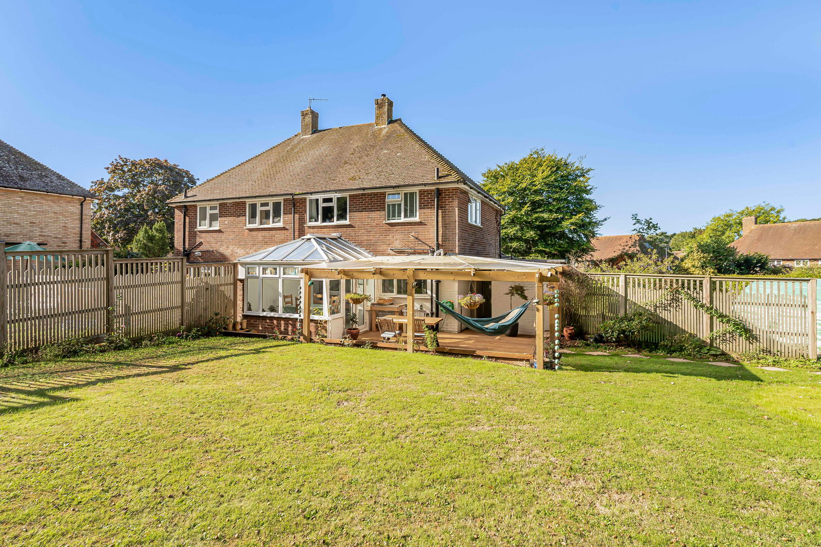 Barnet Close, Wonersh, Guildford, GU5