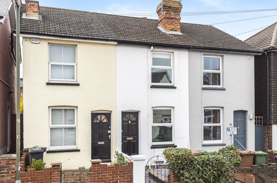 Denzil Road, Guildford, GU2