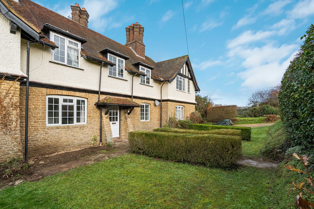 Chalk Lane, Shackleford